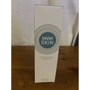 THRIVE LEVEL SKIN Superfruit & Vitamin Cleansing Gel‎ 4oz